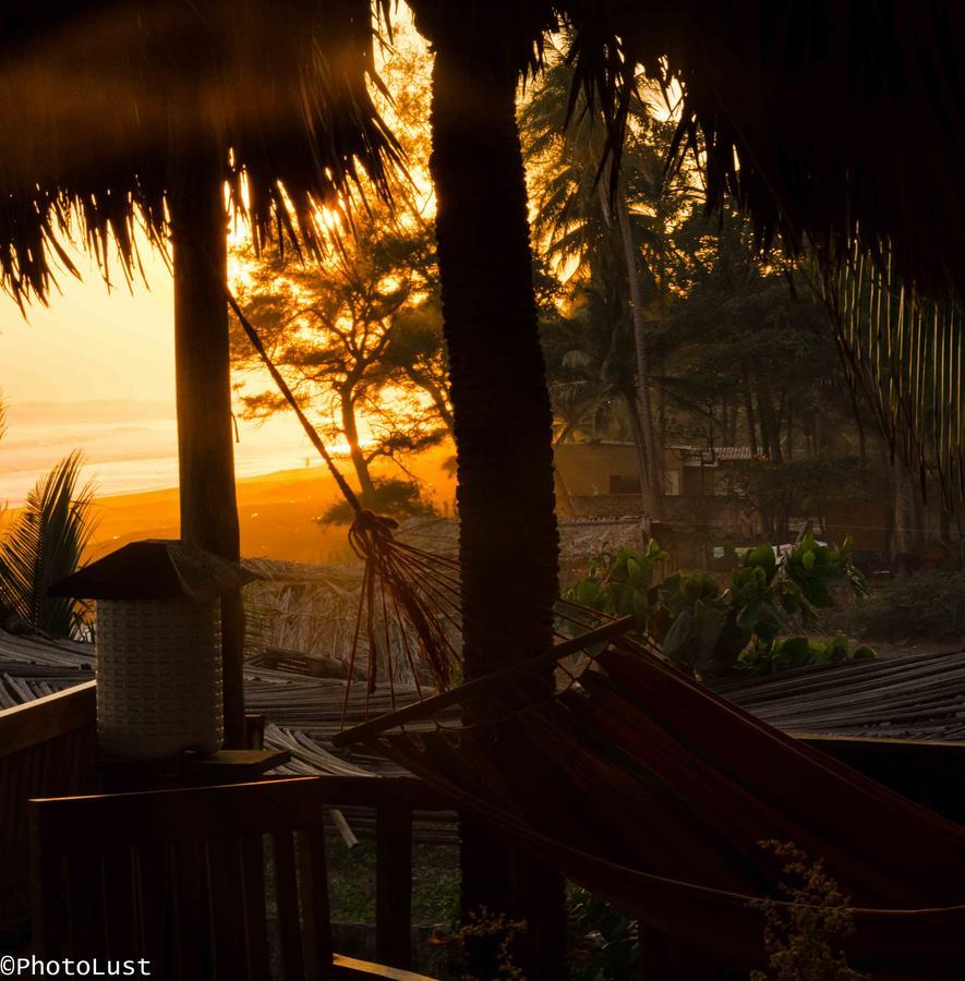 Palapa Cabins Las Piedronas Exterior photo